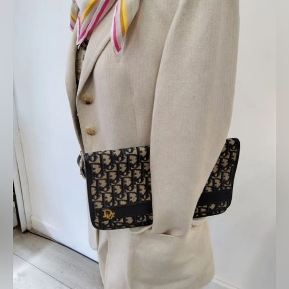 Auth Dior 30 Montaigne Trotter Large Cloth Clutch - Picture 13 of 13